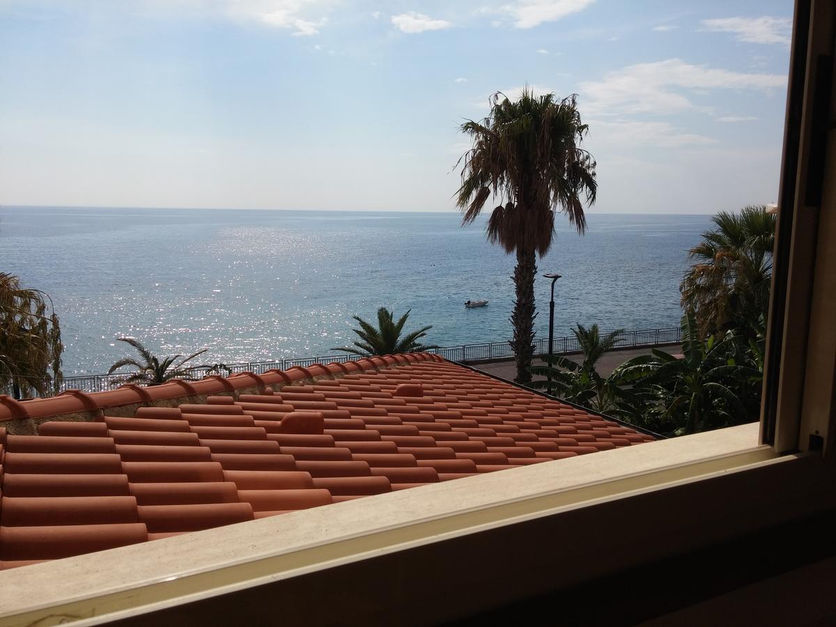 Akron B&B SantʼAlessio Siculo Dış mekan fotoğraf
